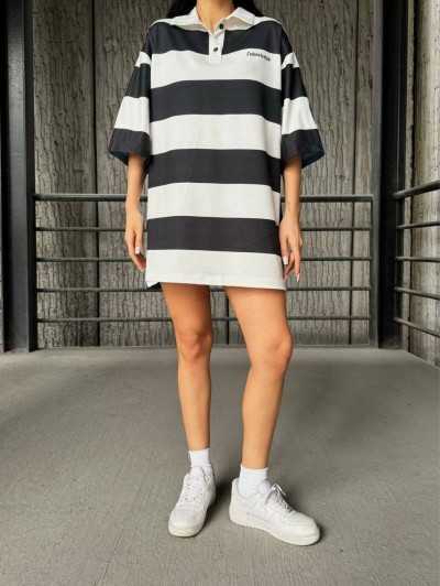 Çift Renk Diz Üstü Kısa Denim Elbise Çift Renk Diz Üstü Kısa Denim Elbise