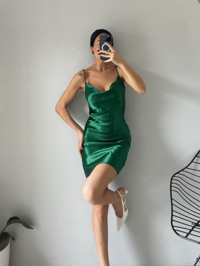 Askılı Yeşil Mini Saten Elbise Askılı Yeşil Mini Saten Elbise