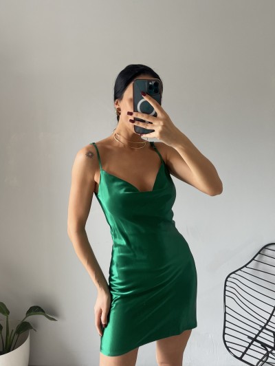 Askılı Yeşil Mini Saten Elbise Askılı Yeşil Mini Saten Elbise